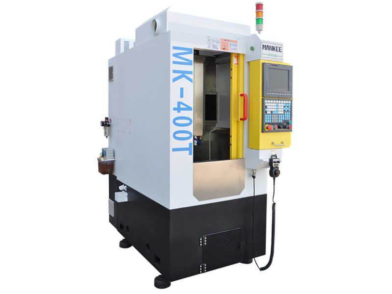 如何避免精雕機(jī)生銹呢？